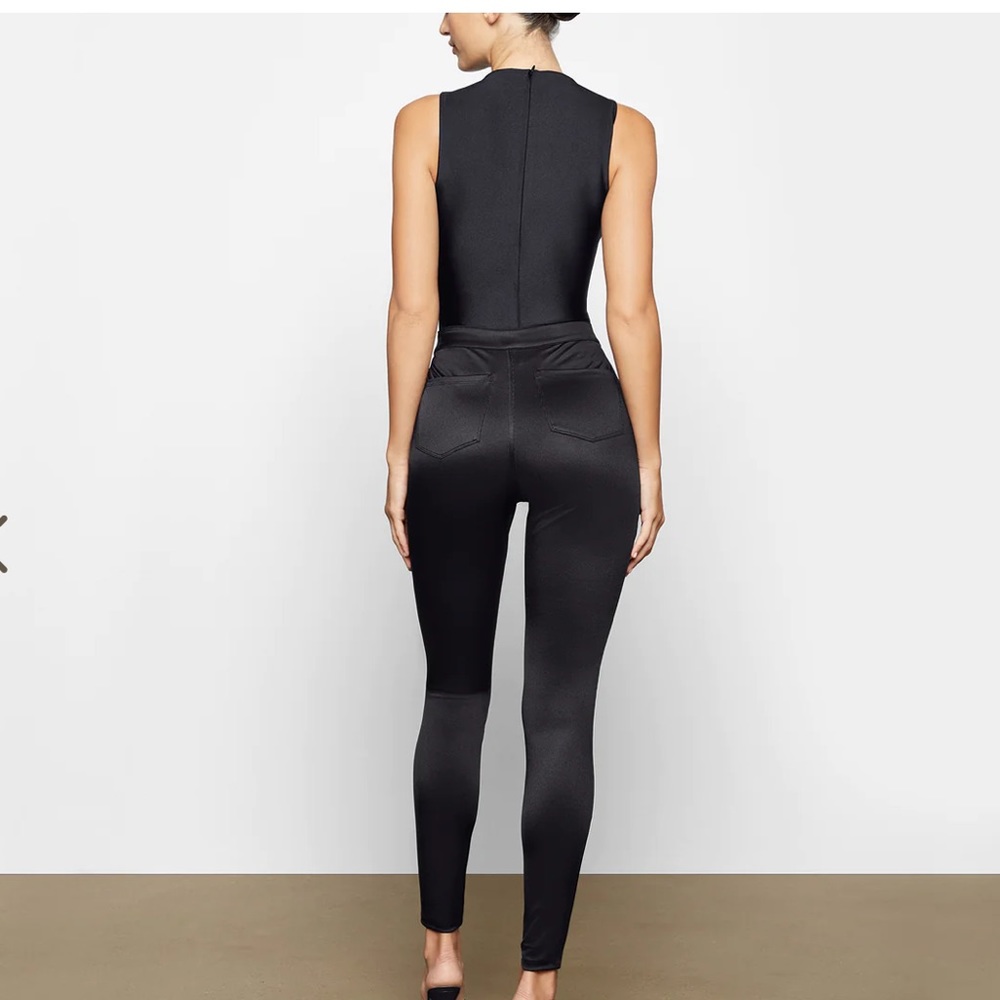 Skims Disco Pant - L - Onyx - Picture 2 of 5